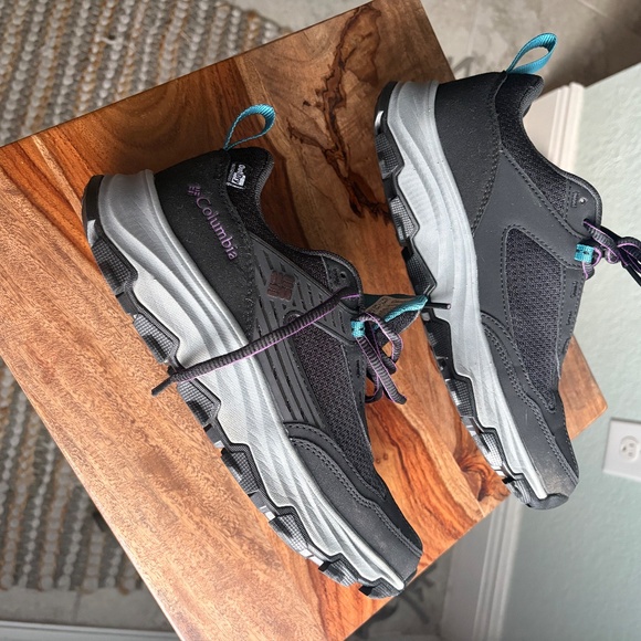 Columbia trail shoes - Picture 5 of 7